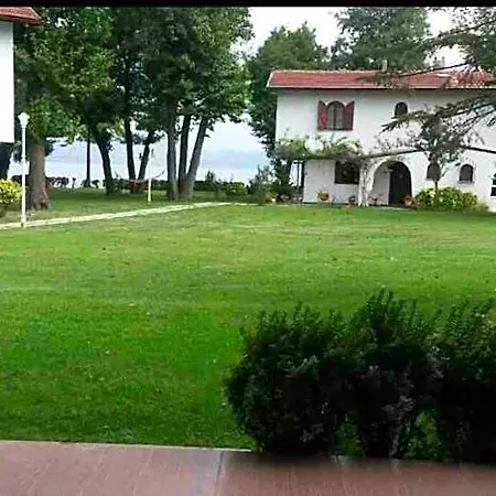 Goel Kenarinda Retro Merkez Hotel 3*